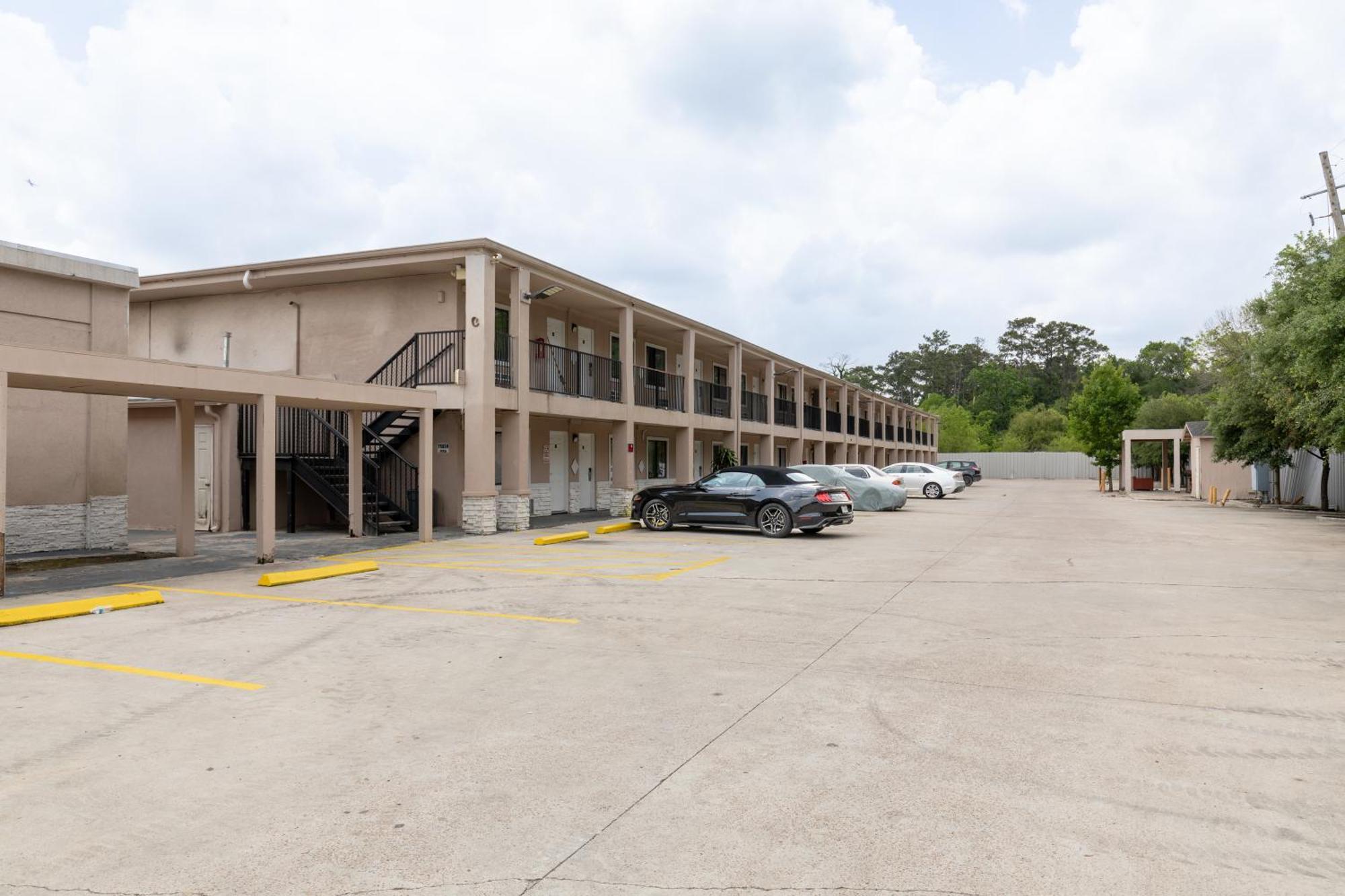 Travel Inn & Suites ハンブル エクステリア 写真